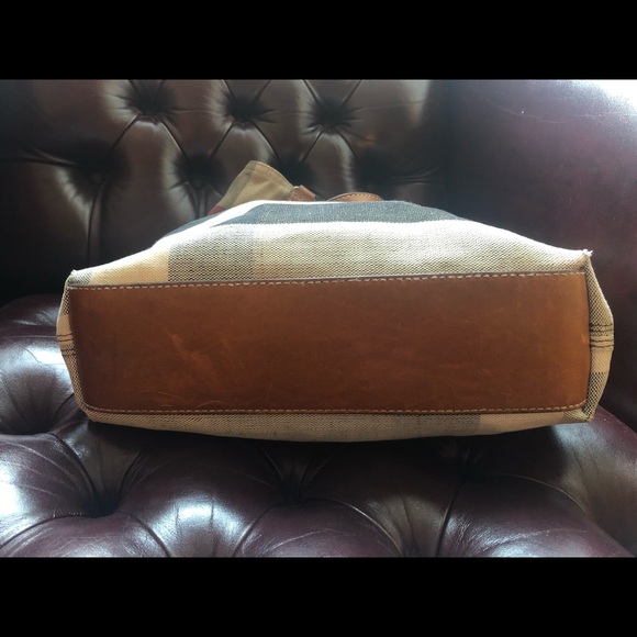 Burberry Canvas Tote - Picture 5 of 5